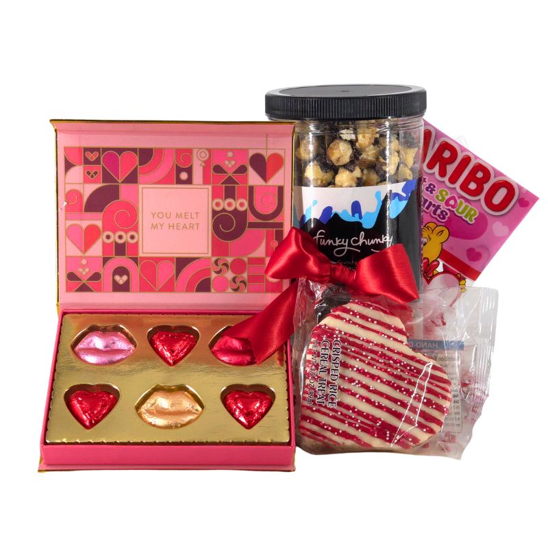 A Valentine Snack Pack